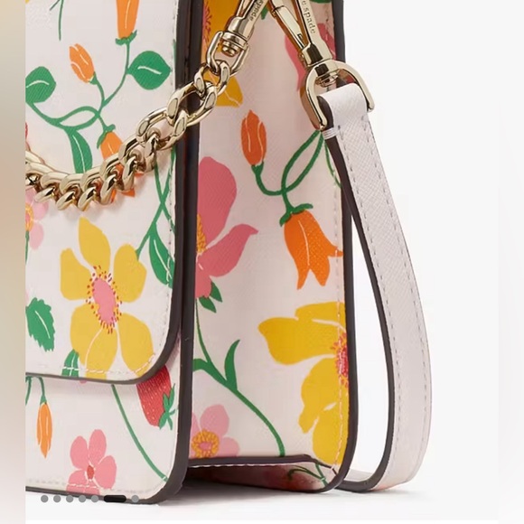 Kate Spade Madison Strawberry Garden Printed Flap Convertible Crossbody - NWT - Picture 5 of 11